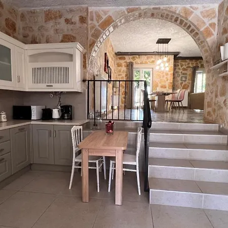 Splendid Gouvia 3 Bedrooms Yiarios Private Playground Villa