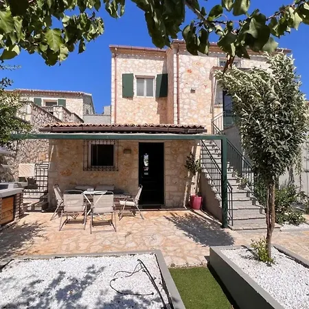 Willa Splendid Gouvia 3 Bedrooms Yiarios Private Childrens Playground Pouládes