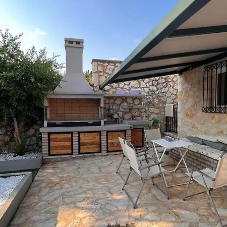 Splendid Gouvia 3 Bedrooms Yiarios Private Childrens Playground Pouládes