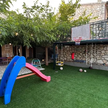 Splendid Gouvia 3 Bedrooms Yiarios Private Childrens Playground Pouládes